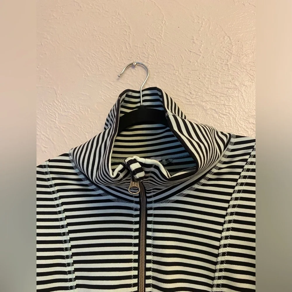 lululemon athletica fast shipping